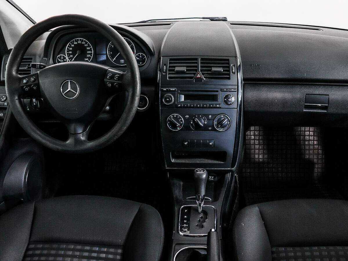 Купить Mercedes-Benz A-Класс 180, 2010, 218 940 км, фото №12
