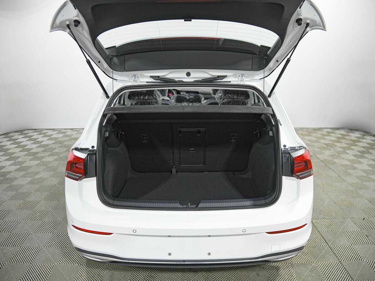 Купить Volkswagen Golf, 2024, 50 км, фото №16