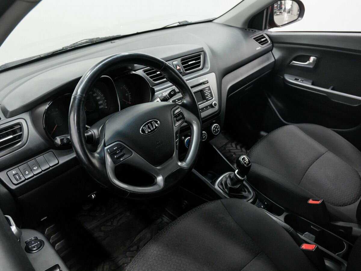 Купить Kia Rio, 2016, 90 000 км, фото №13