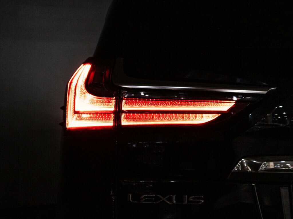 Купить Lexus LX 570, 2018, 54 444 км, фото №32