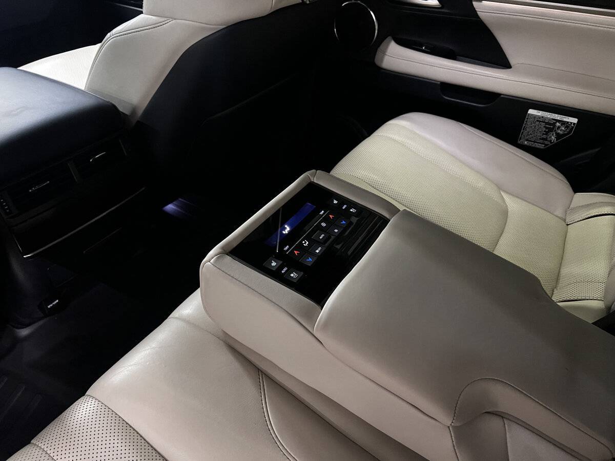 Купить Lexus LX 570, 2017, 138 900 км, фото №22