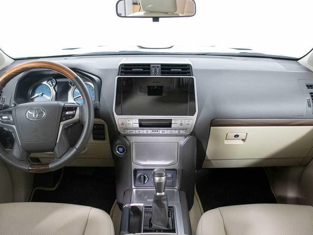 Купить Toyota Land Cruiser Prado, 2022, 17 996 км, фото №16