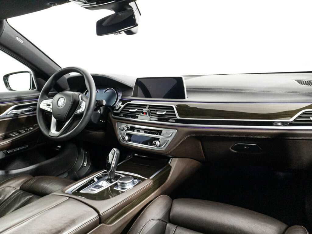 Купить BMW 7 серии Long 730Ld xDrive, 2016, 209 470 км, фото №9