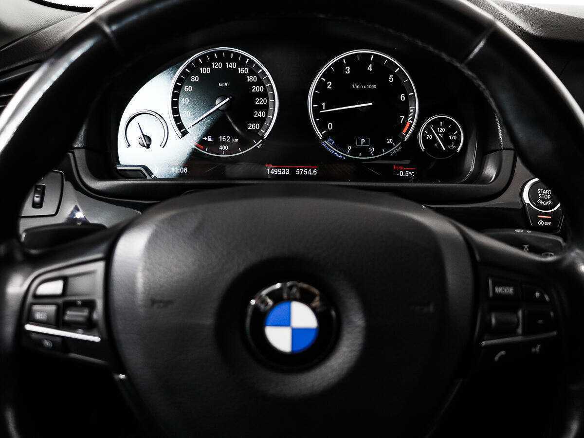 Купить BMW 5 серии 528i, 2014, 150 000 км, фото №17