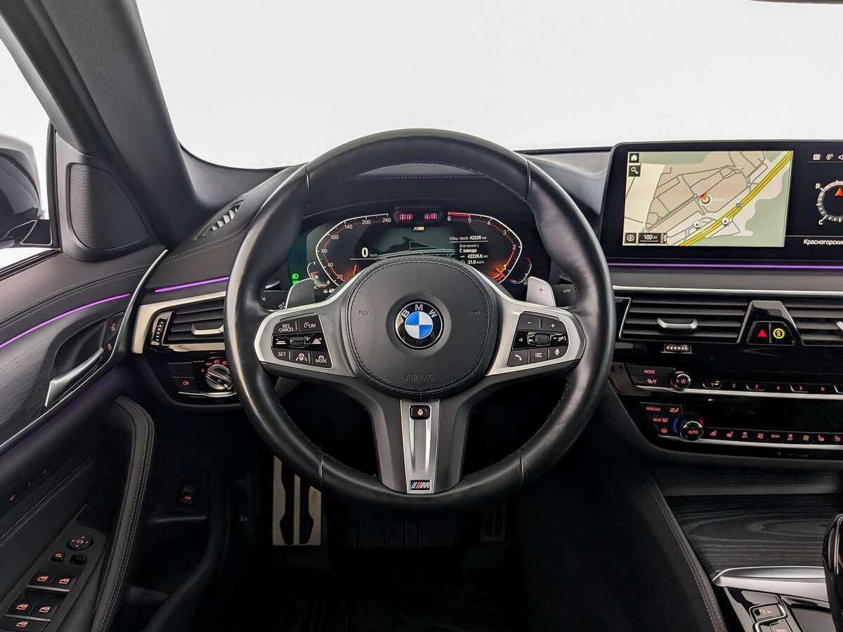 Купить BMW 5 серии 530d xDrive, 2021, 42 225 км, фото №14
