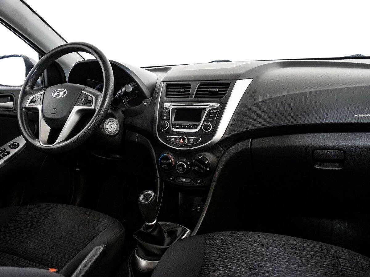 Купить Hyundai Solaris, 2015, 130 000 км, фото №7