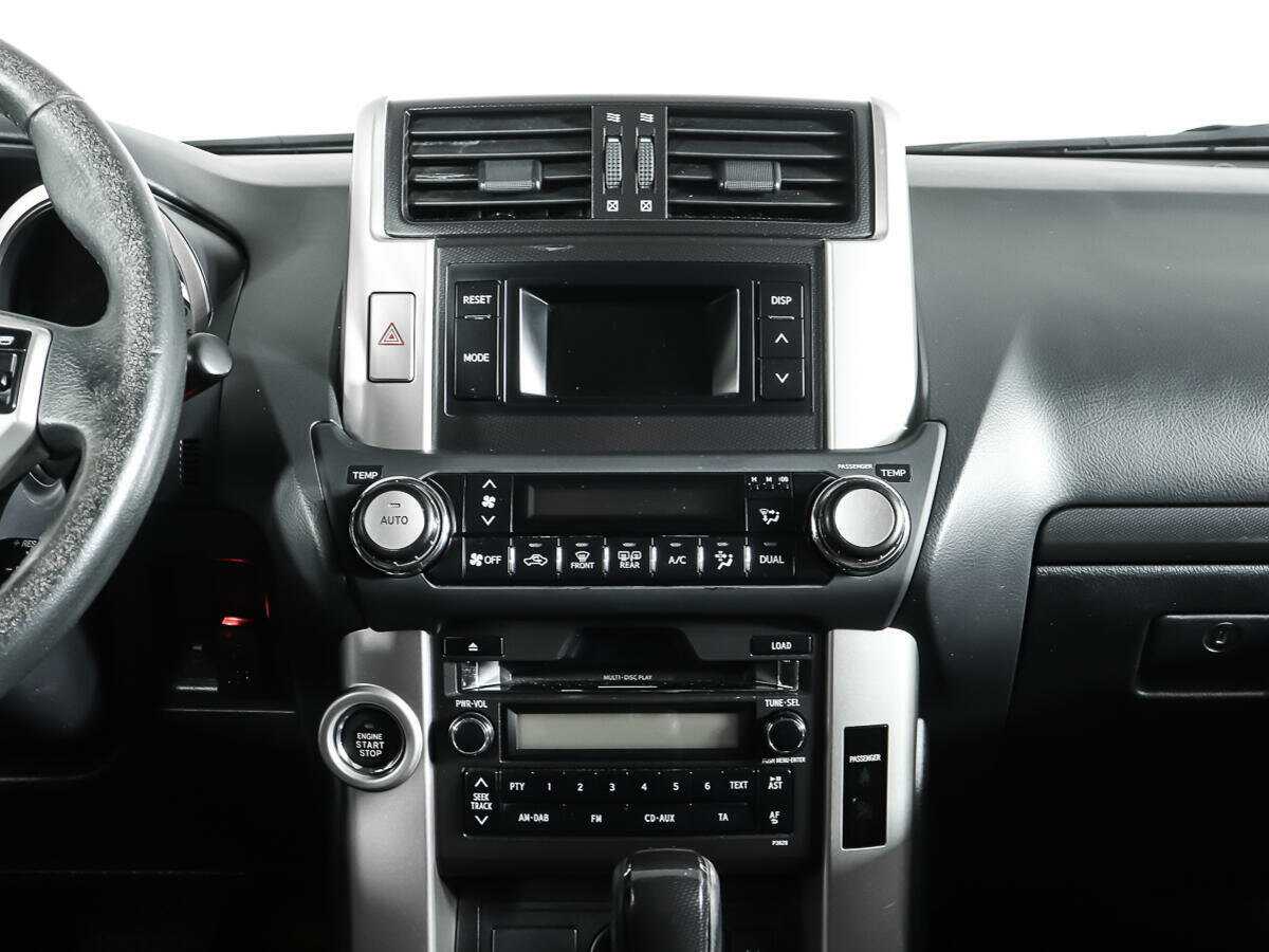 Купить Toyota Land Cruiser Prado, 2011, 373 013 км, фото №10