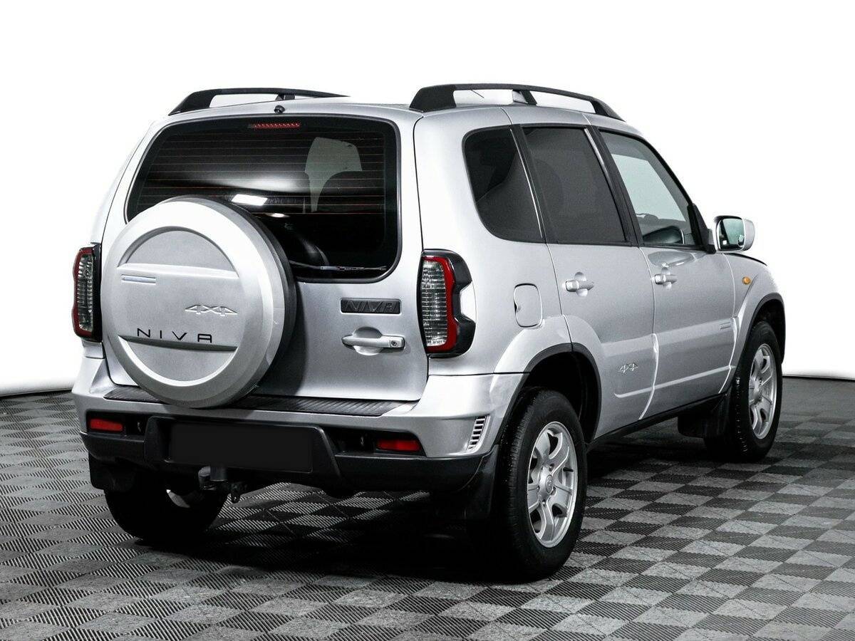 Купить Chevrolet Niva, 2010, 86 873 км, фото №5