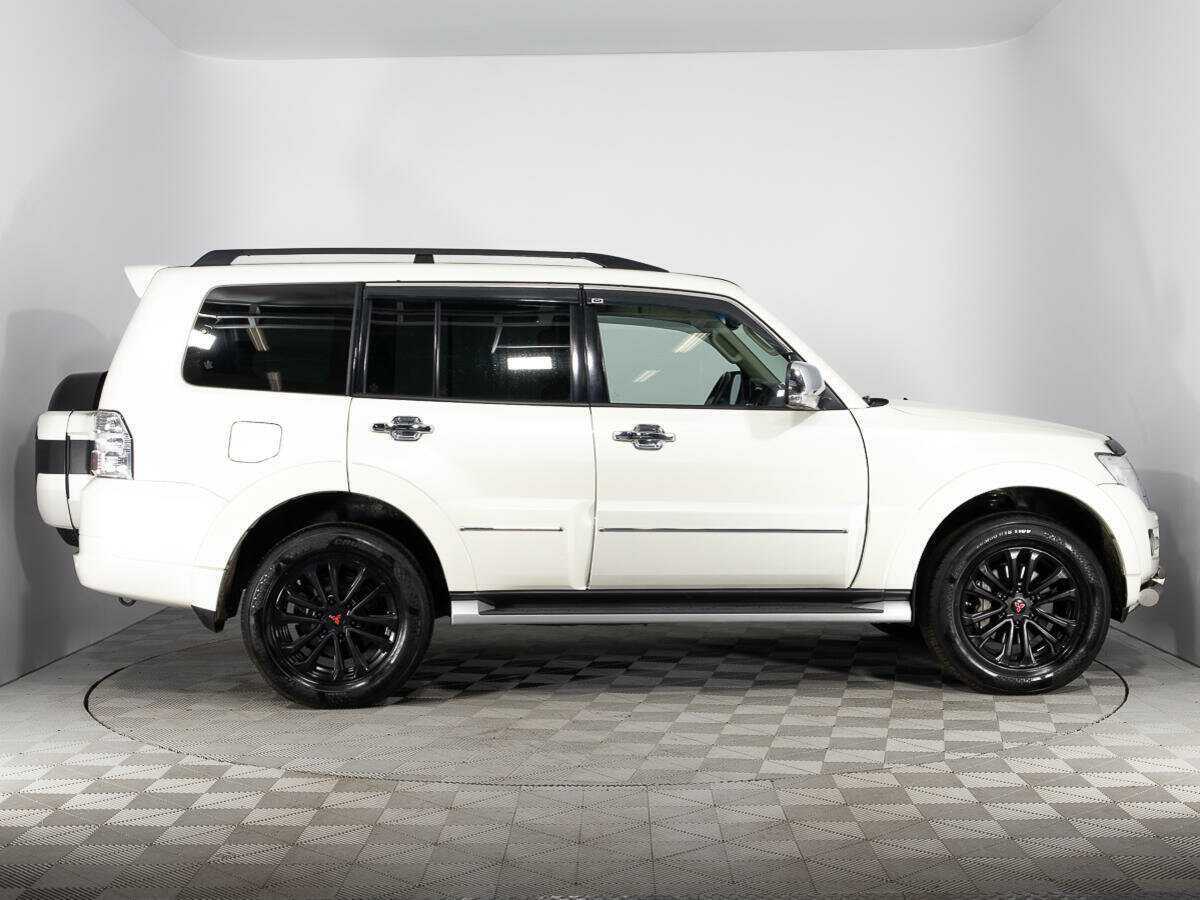 Купить Mitsubishi Pajero, 2020, 16 289 км, фото №4