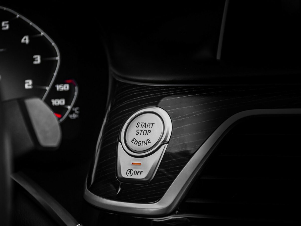 Купить BMW 7 серии 730d xDrive VI (G11/G12) Рестайлинг, 2020, 90 858 км, фото №33
