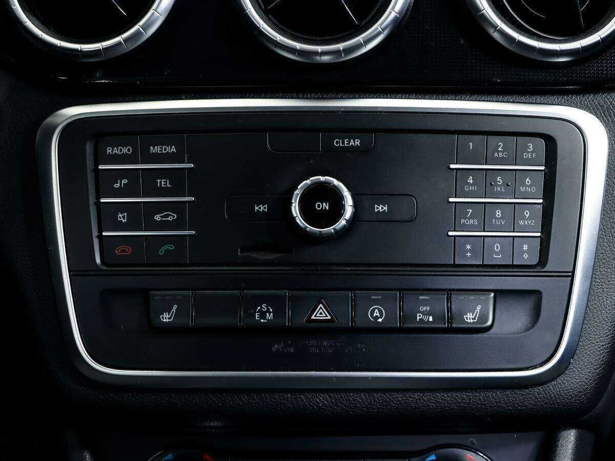 Купить Mercedes-Benz CLA 200, 2015, 135 500 км, фото №13