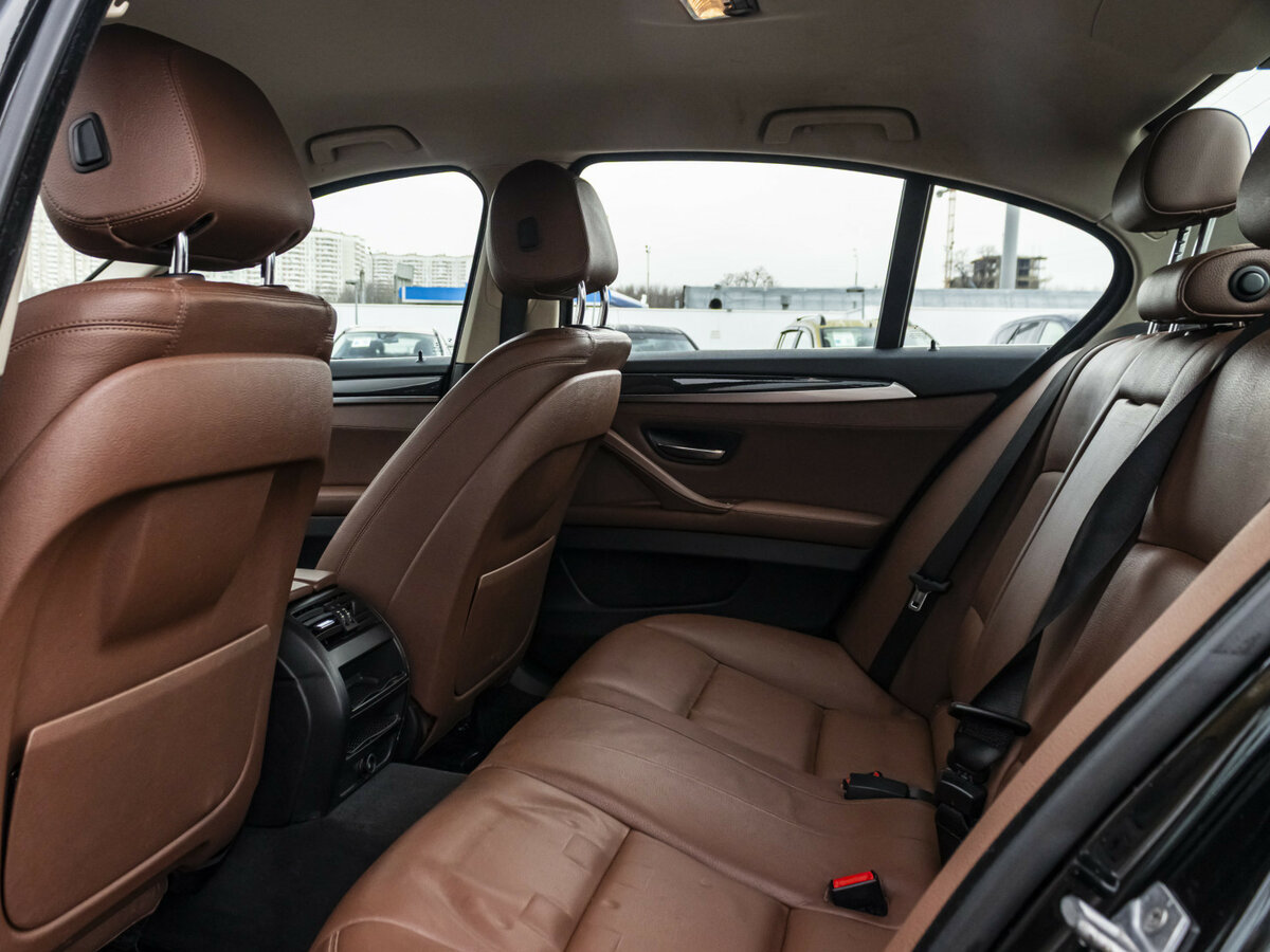 Купить BMW 5 серии 528i xDrive VI (F10/F11/F07) Рестайлинг, 2016, 138 885 км, фото №13