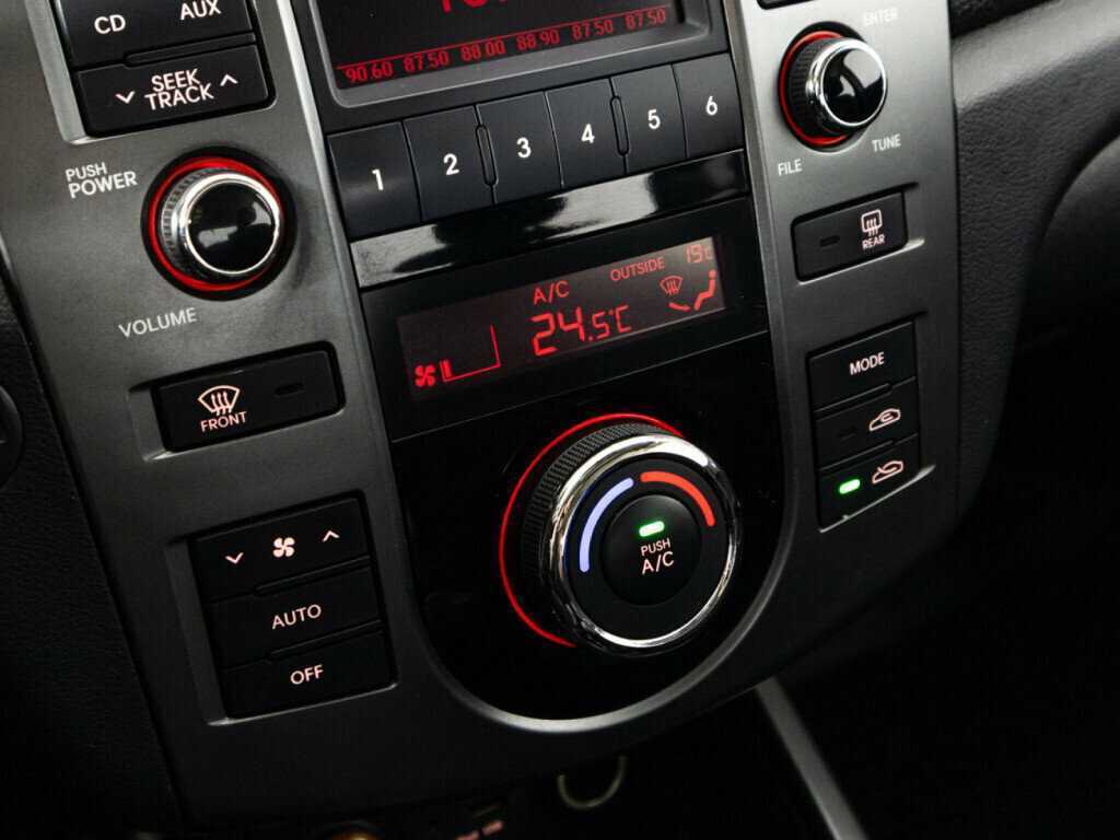 Купить Kia Cerato 6-speed, 2010, 247 671 км, фото №15