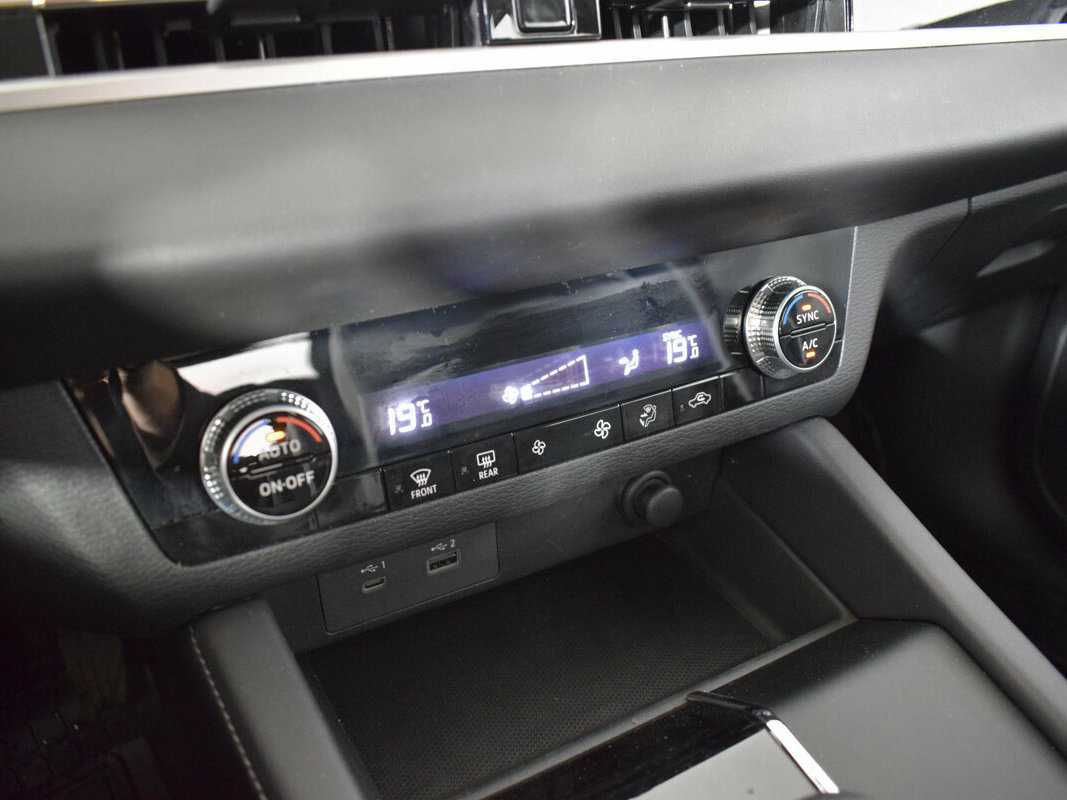 Купить Mitsubishi Outlander, 2022, 33 км, фото №25