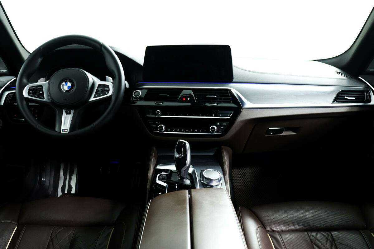 Купить BMW 5 серии 530d xDrive, 2020, 103 173 км, фото №11