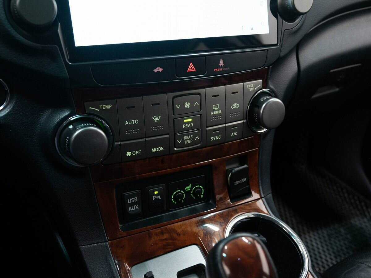 Купить Toyota Highlander, 2012, 113 095 км, фото №21