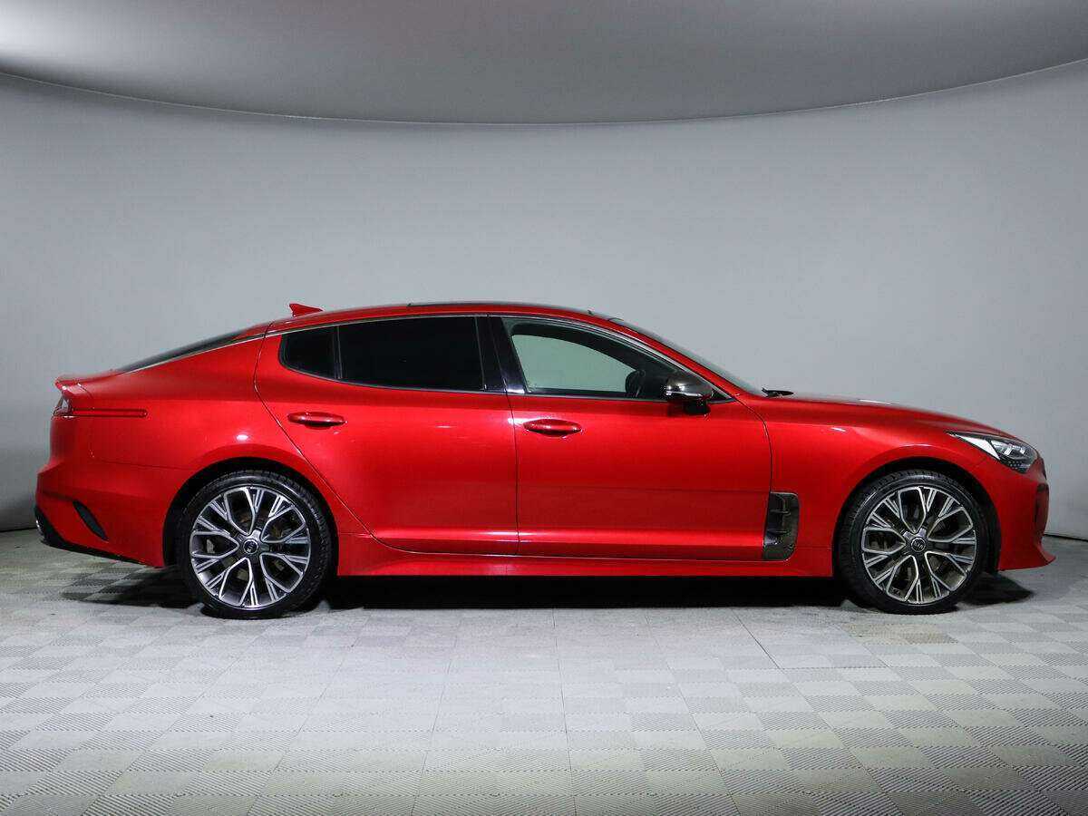 Купить Kia Stinger, 2018, 70 000 км, фото №4