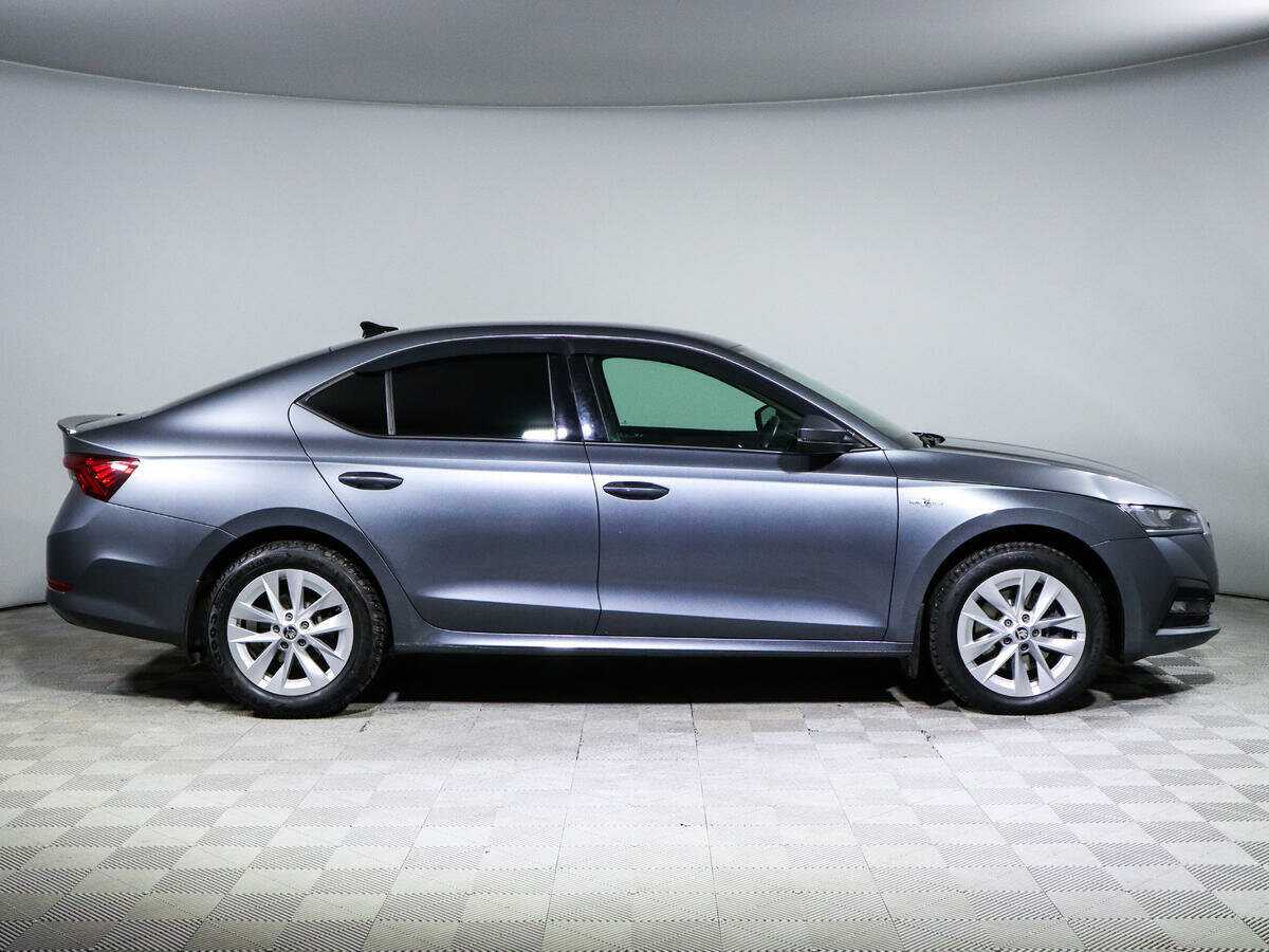 Купить Skoda Octavia, 2021, 61 073 км, фото №4