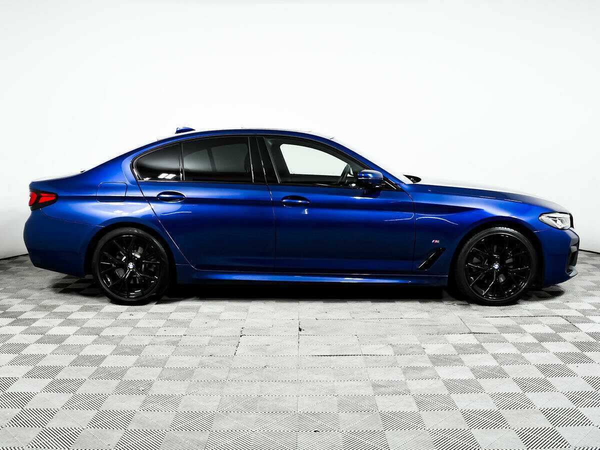 Купить BMW 5 серии 520d xDrive, 2022, 19 138 км, фото №4