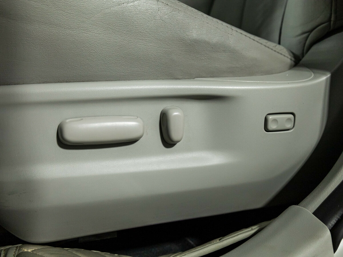 Купить Toyota Venza I, 2010, 277 672 км, фото №13