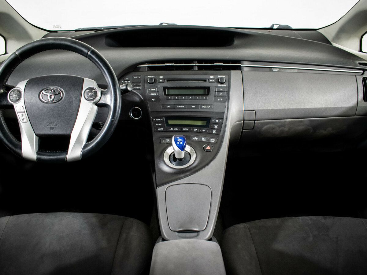 Купить Toyota Prius III (XW30), 2009, 185 554 км, фото №12