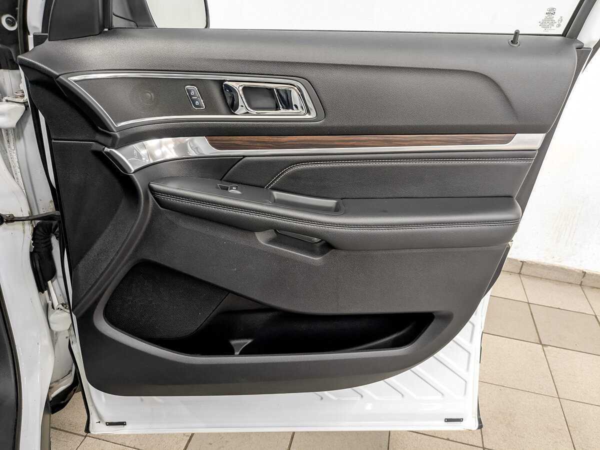 Купить Ford Explorer, 2019, 111 600 км, фото №24