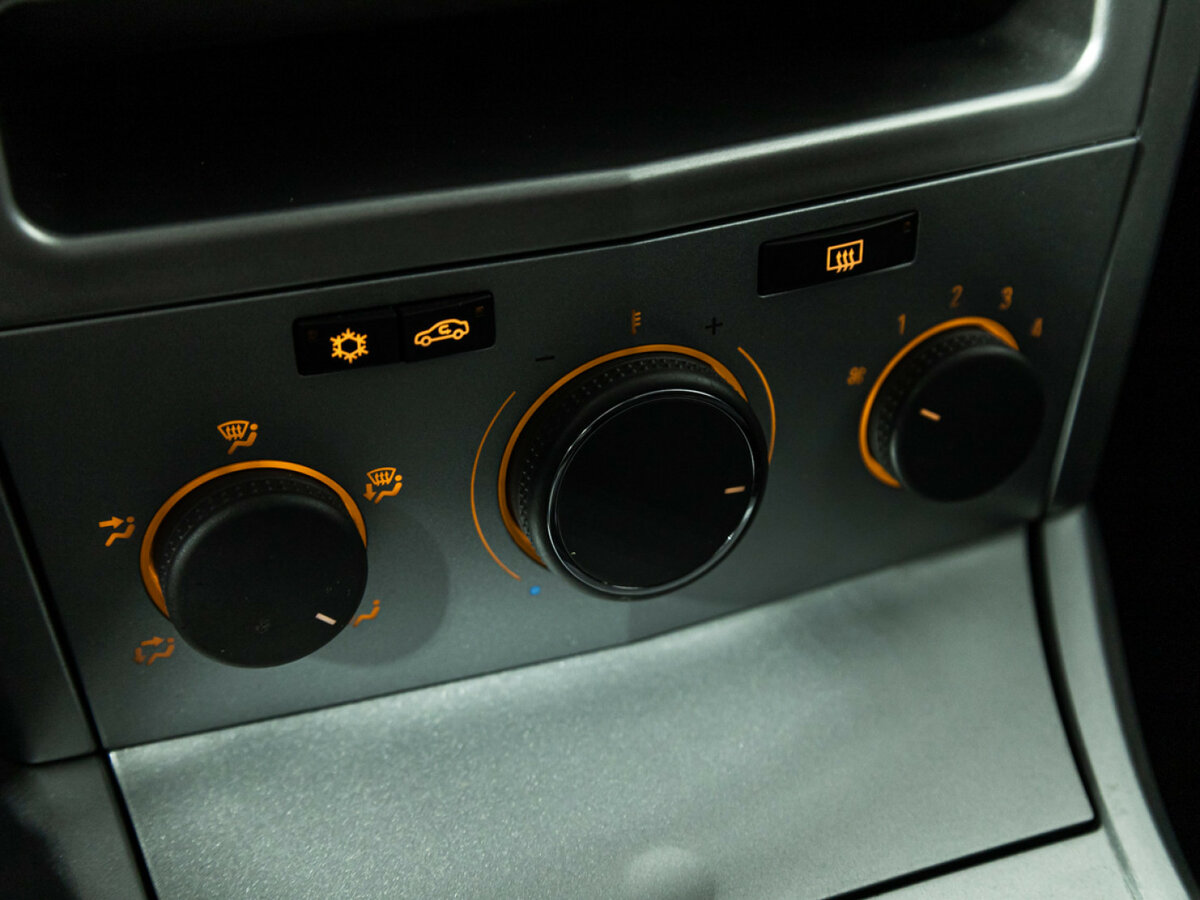 Купить Opel Astra H Рестайлинг, 2011, 121 270 км, фото №14