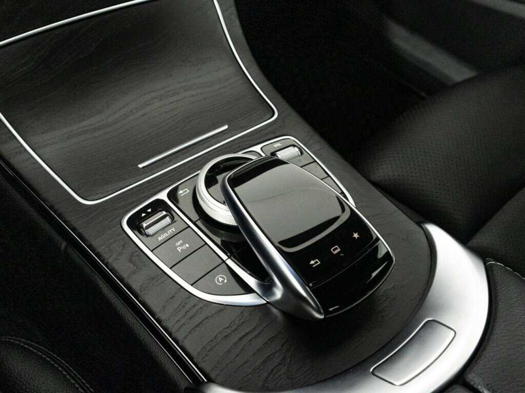 Купить Mercedes-Benz C-Класс 180, 2015, 147 477 км, фото №16