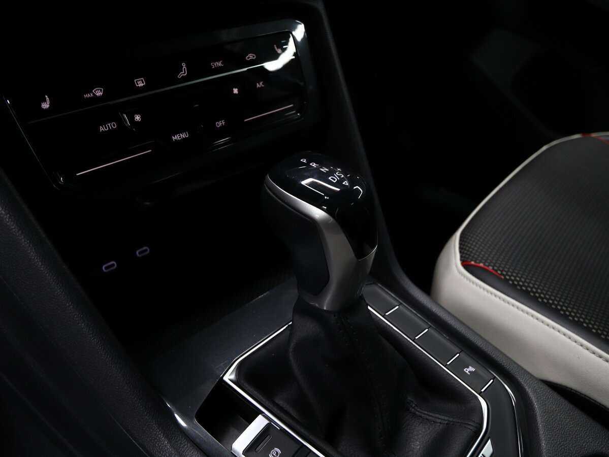 Купить Volkswagen Tiguan, 2021, 48 011 км, фото №9
