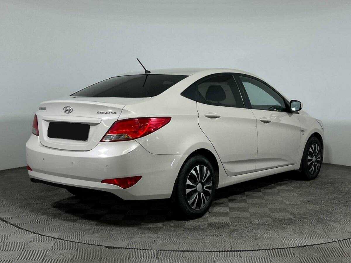 Купить Hyundai Solaris, 2015, 135 450 км, фото №5