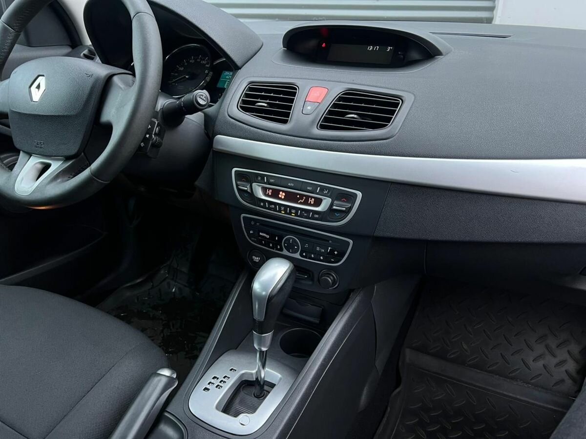 Купить Renault Fluence I, 2010, 206 385 км, фото №9