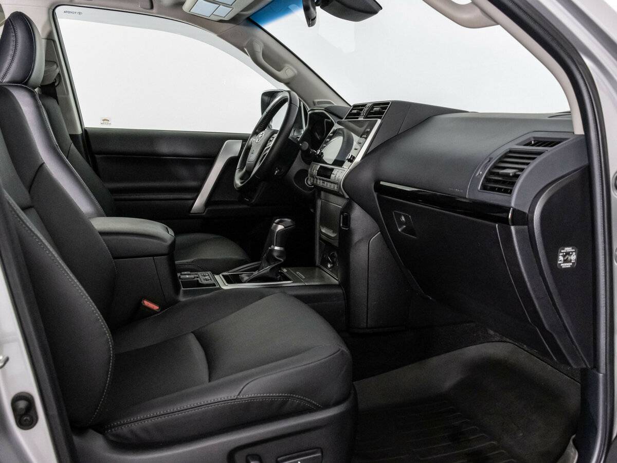 Купить Toyota Land Cruiser Prado 150 Series Рестайлинг 3, 2023, 43 091 км, фото №20