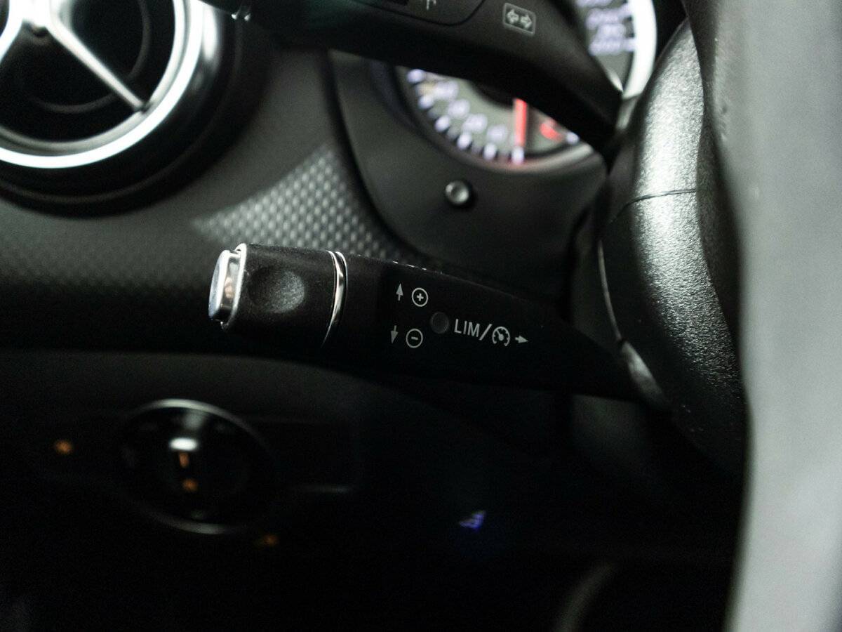 Купить Mercedes-Benz A-Класс 180, 2013, 75 397 км, фото №17