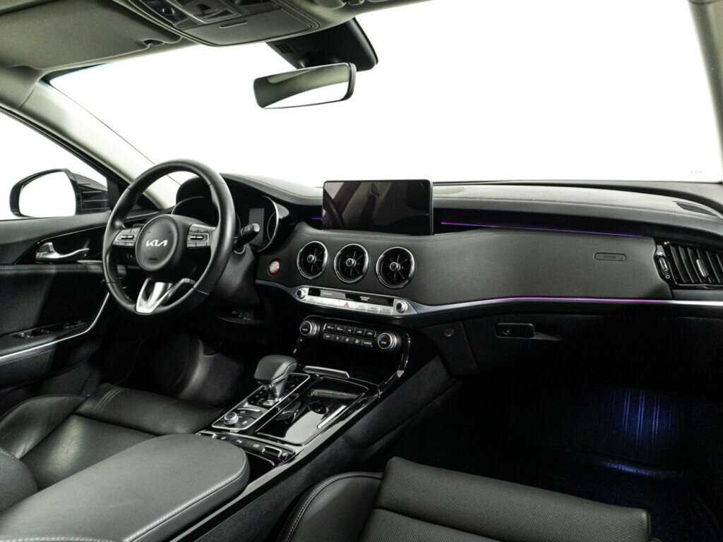 Купить Kia Stinger, 2022, 13 100 км, фото №9