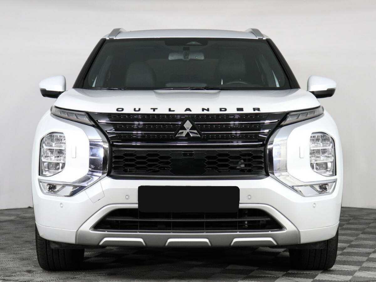 Купить Mitsubishi Outlander, 2023, 15 004 км, фото №2