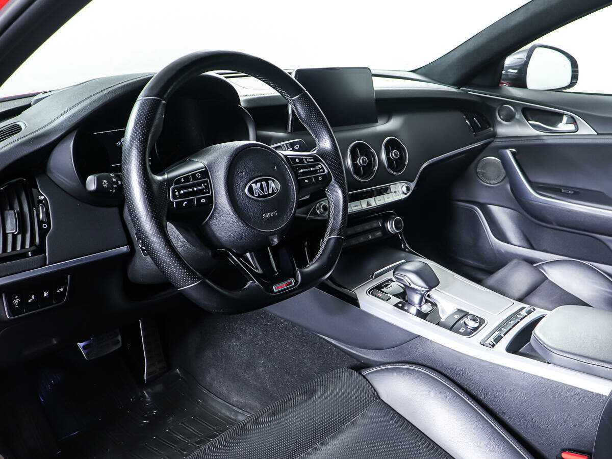 Купить Kia Stinger, 2019, 73 800 км, фото №12