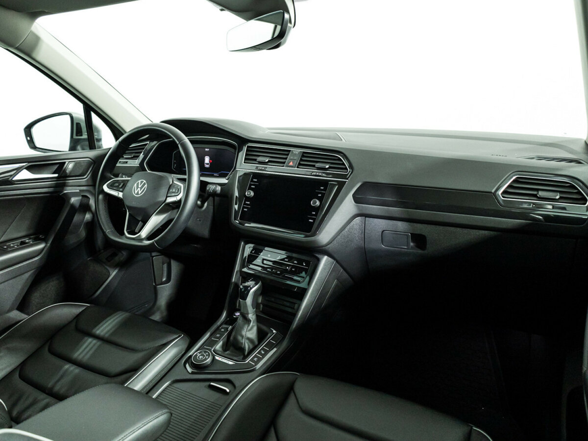Купить Volkswagen Tiguan II Рестайлинг, 2021, 59 695 км, фото №7