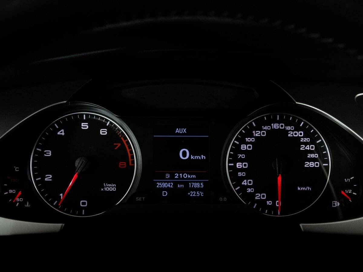Купить Audi A4, 2010, 259 038 км, фото №19