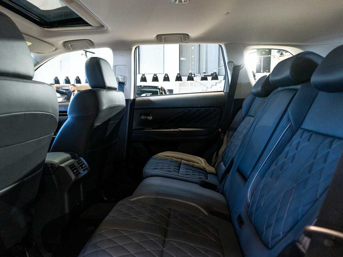 Купить Mitsubishi Outlander, 2022, 19 км, фото №13