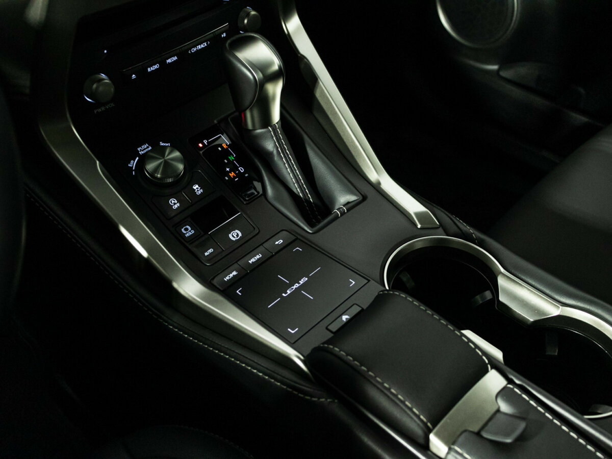 Купить Lexus NX 200 I Рестайлинг, 2019, 22 287 км, фото №14