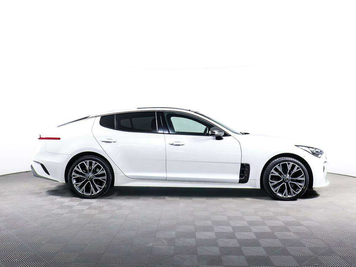 Купить Kia Stinger, 2018, 65 763 км, фото №4