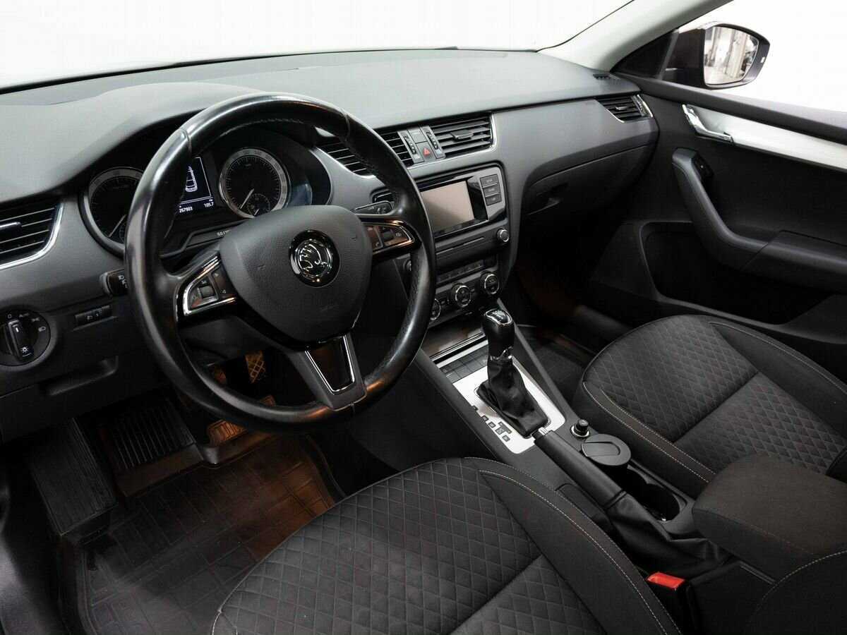 Купить Skoda Octavia, 2016, 263 120 км, фото №9