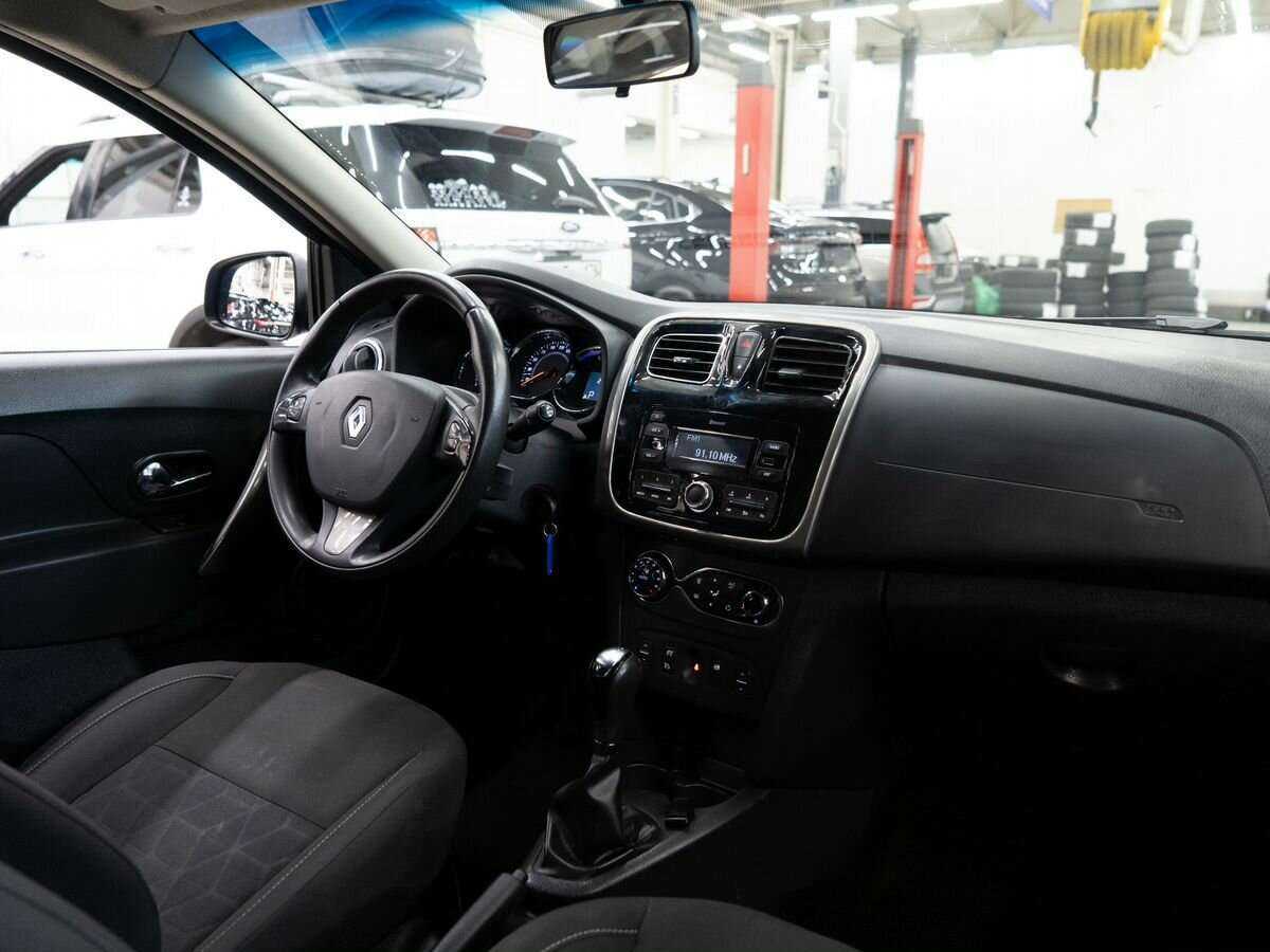 Купить Renault Sandero Stepway, 2018, 86 000 км, фото №14