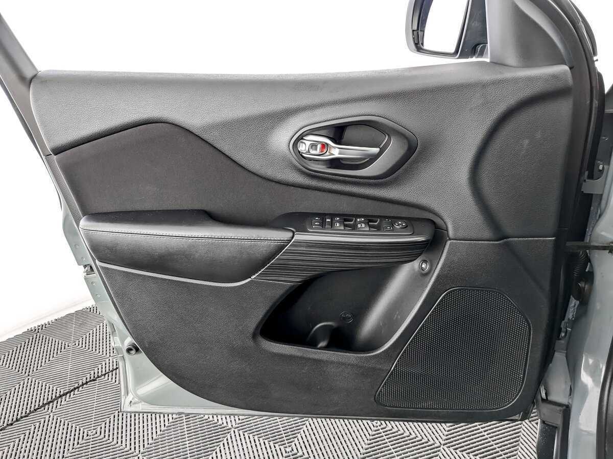 Купить Jeep Cherokee, 2014, 103 298 км, фото №17