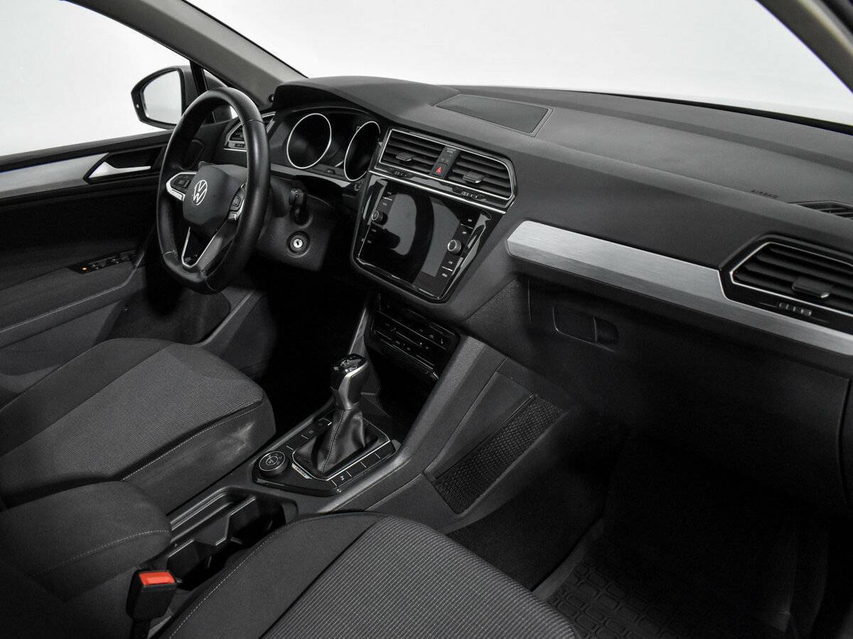 Купить Volkswagen Tiguan, 2021, 104 500 км, фото №10
