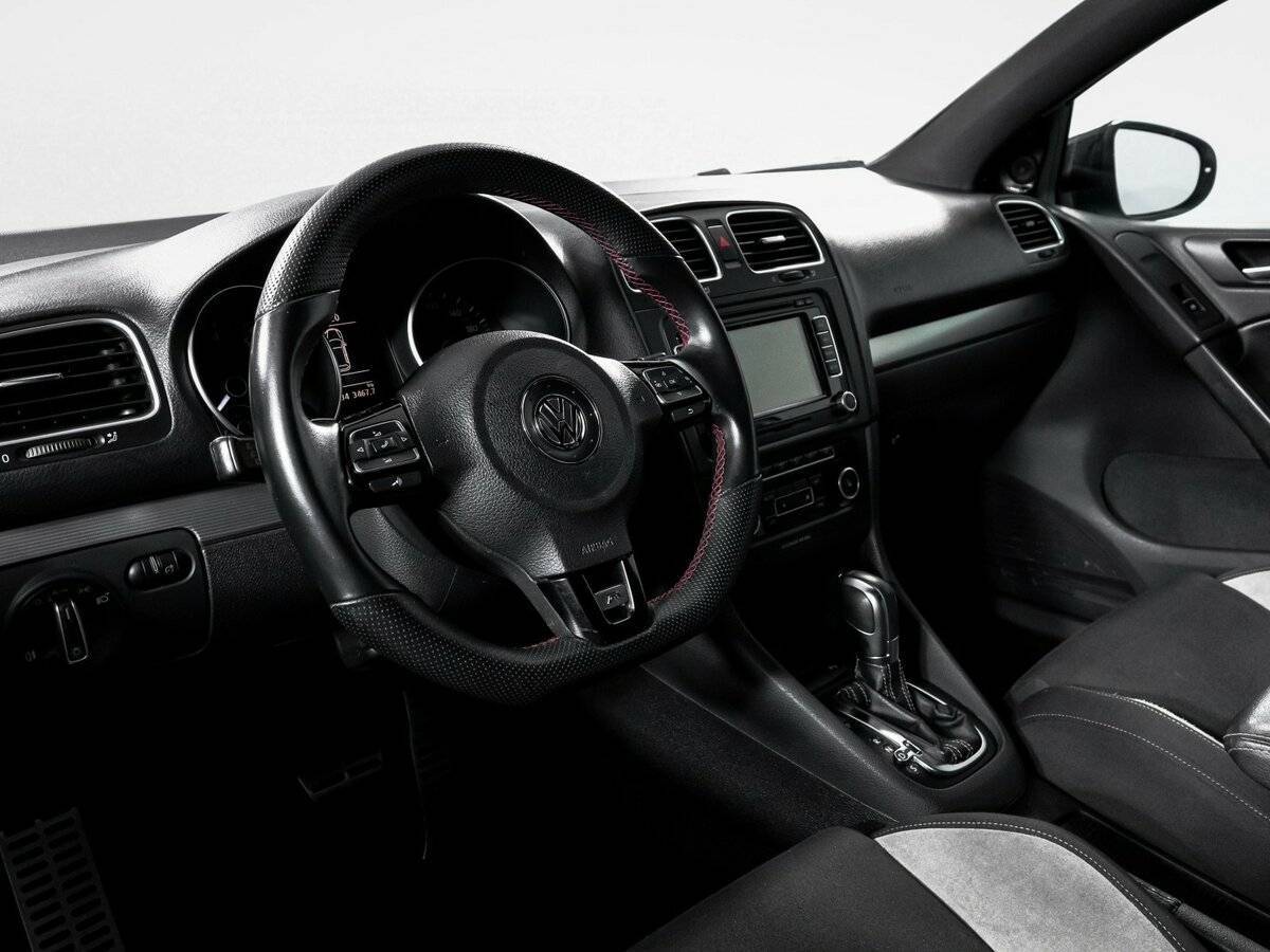 Купить Volkswagen Golf R, 2012, 259 132 км, фото №13