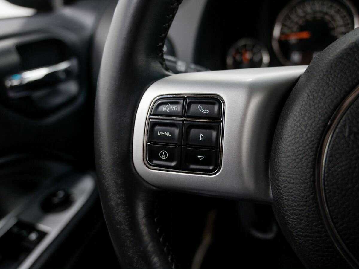 Купить Jeep Compass, 2013, 191 000 км, фото №17