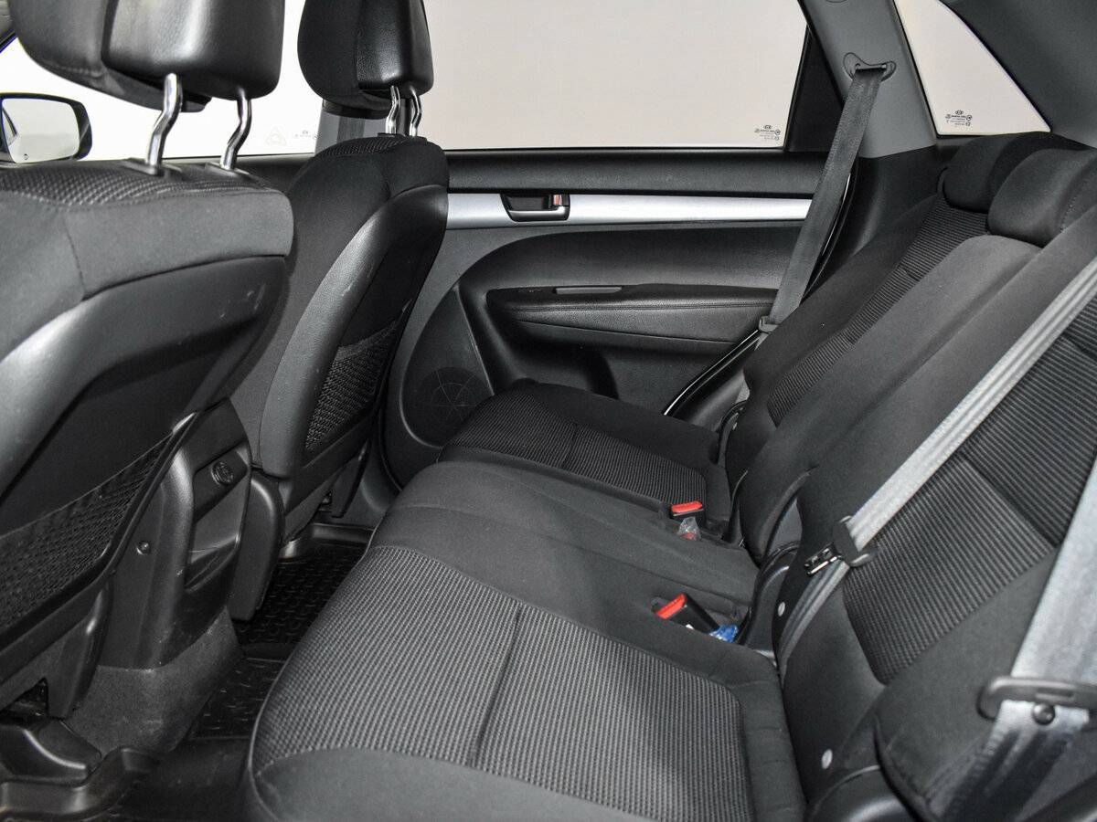 Купить Kia Sorento, 2012, 251 945 км, фото №9