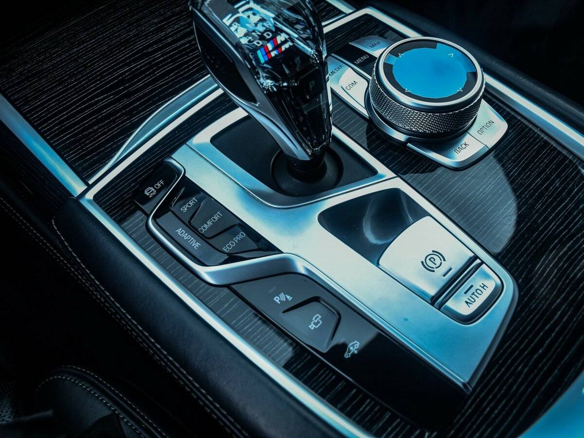 Купить BMW 7 серии 730d xDrive VI (G11/G12) Рестайлинг, 2020, 90 858 км, фото №25