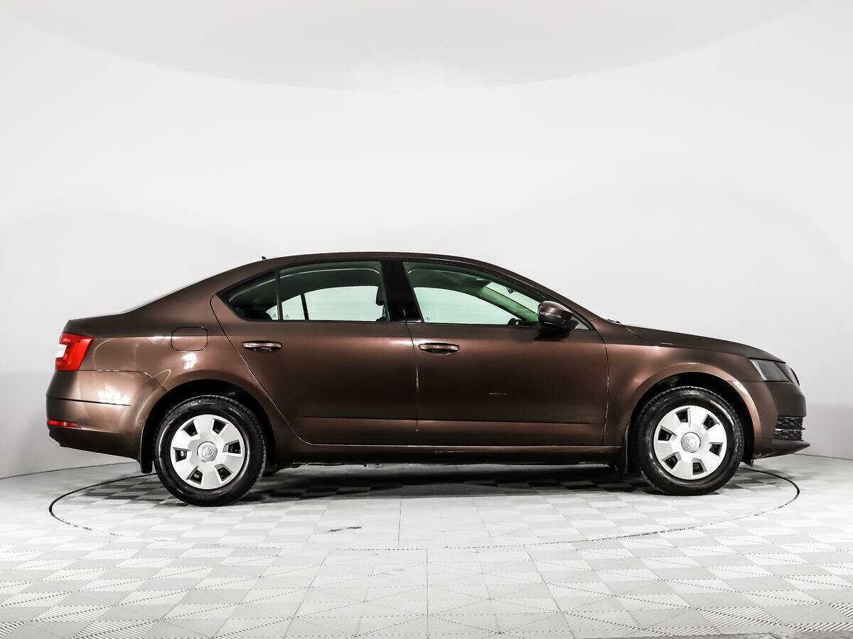 Купить Skoda Octavia, 2017, 125 678 км, фото №4